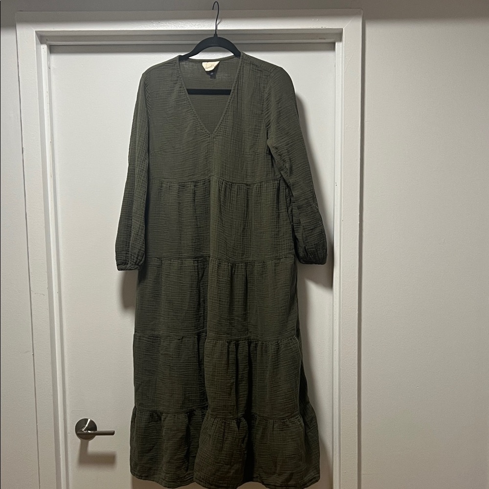Universal Thread Olive Green Long Sleeve Tiered Maxi Dress